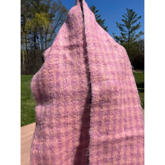 Vintage 1960’s Pink Purple Scarf Plaid Fall Winter Wool Woman's Scarf 33 1/2 x 8 - Picture 3 of 10